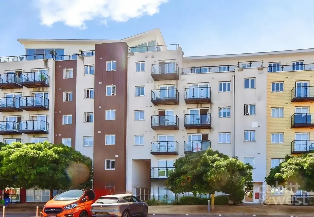  - Gisors Road Southsea PO4 - Wards of Kent