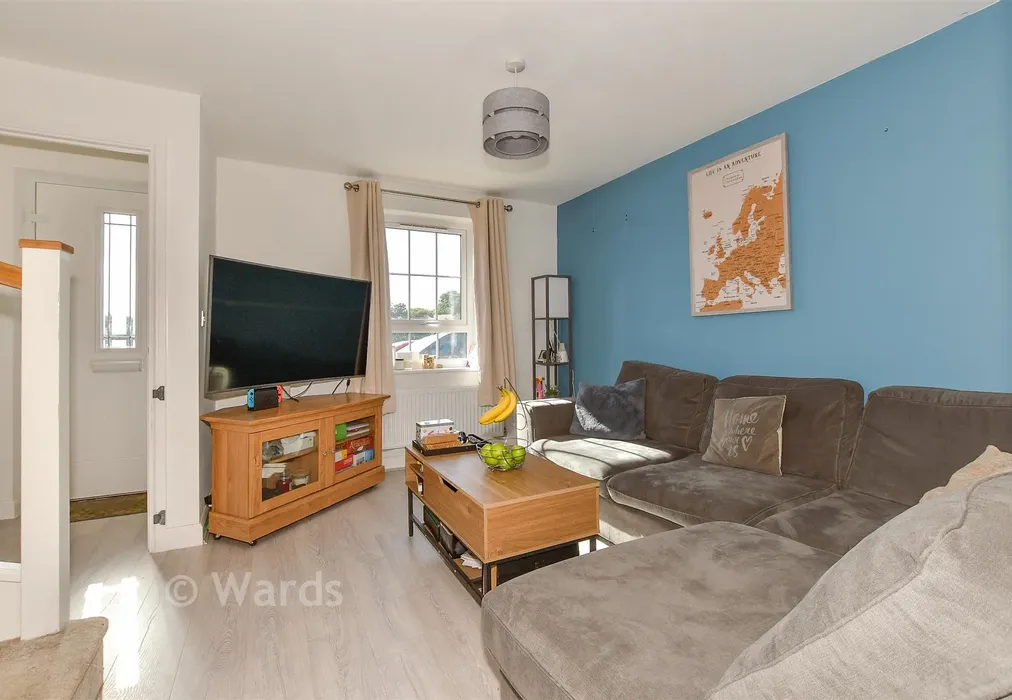 Lounge - Stonecote Road, Aylesham, Kent - Wards of Kent