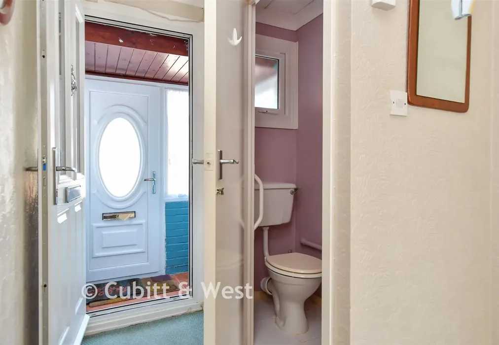 Cloakroom - Joyce Close, Wick, West Sussex - Wards of Kent