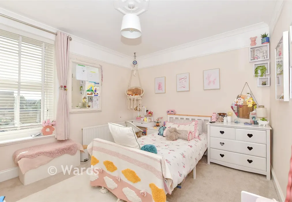Bedroom 2 - St. George's Square, Maidstone, Kent - Wards of Kent
