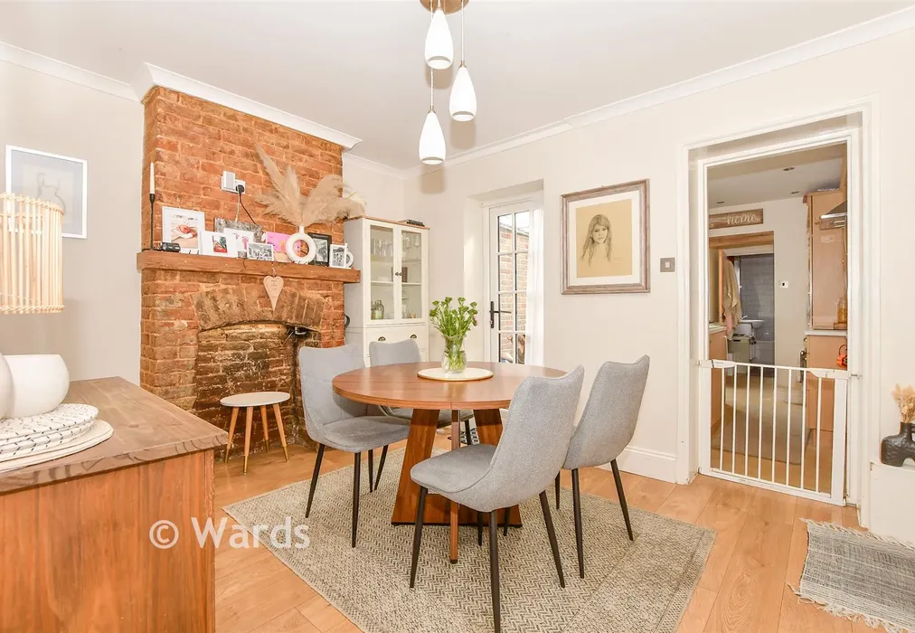 Dining Room - St. George's Square, Maidstone, Kent - Wards of Kent