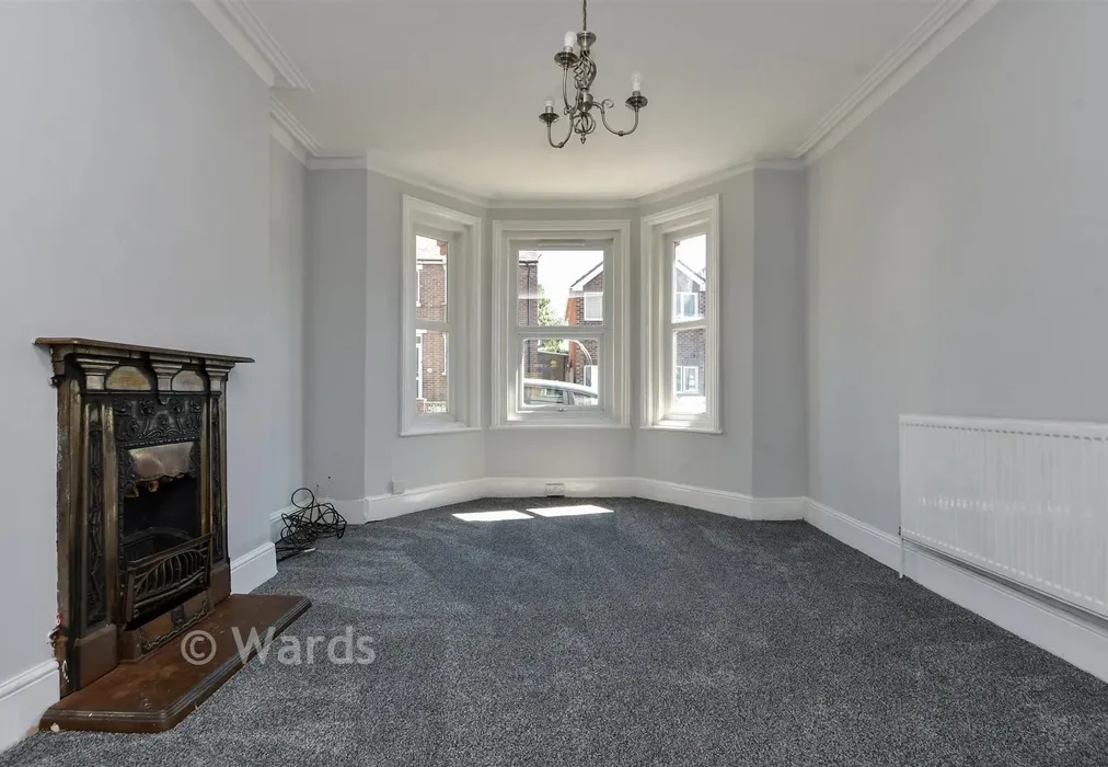 Lounge - Linden Crescent, Folkestone, Kent - Wards of Kent