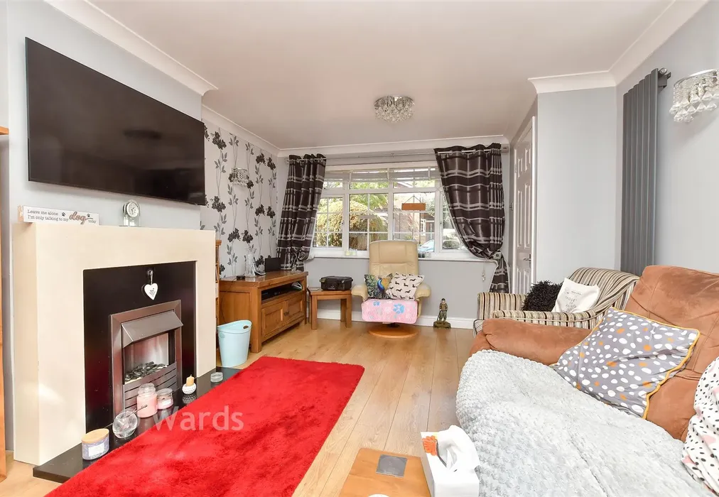 Lounge - Broadway, Gillingham, Kent - Wards of Kent