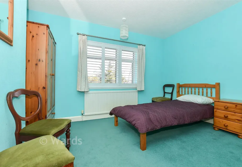 Bedroom 1 - Shorncliffe Road, Folkestone, Kent - Wards of Kent