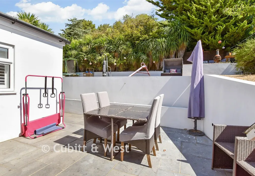 Patio / Decking - Crescent Drive North, Woodingdean, Brighton, East Sussex - Wards of Kent