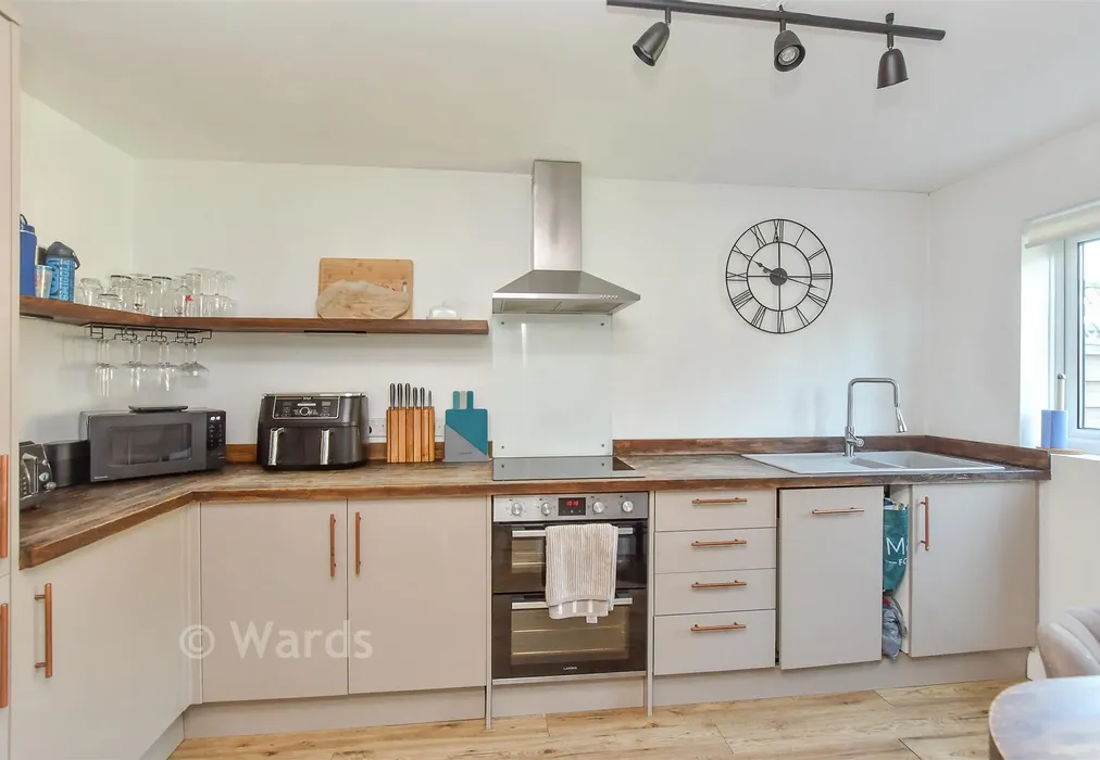 Kitchen/     Breakfast Room - Battlesmere Road, Cliffe Woods, Rochester, Kent - Wards of Kent