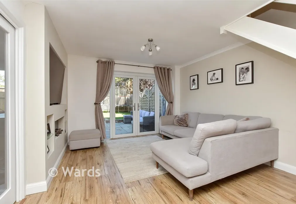 Lounge/Diner - Battlesmere Road, Cliffe Woods, Rochester, Kent - Wards of Kent
