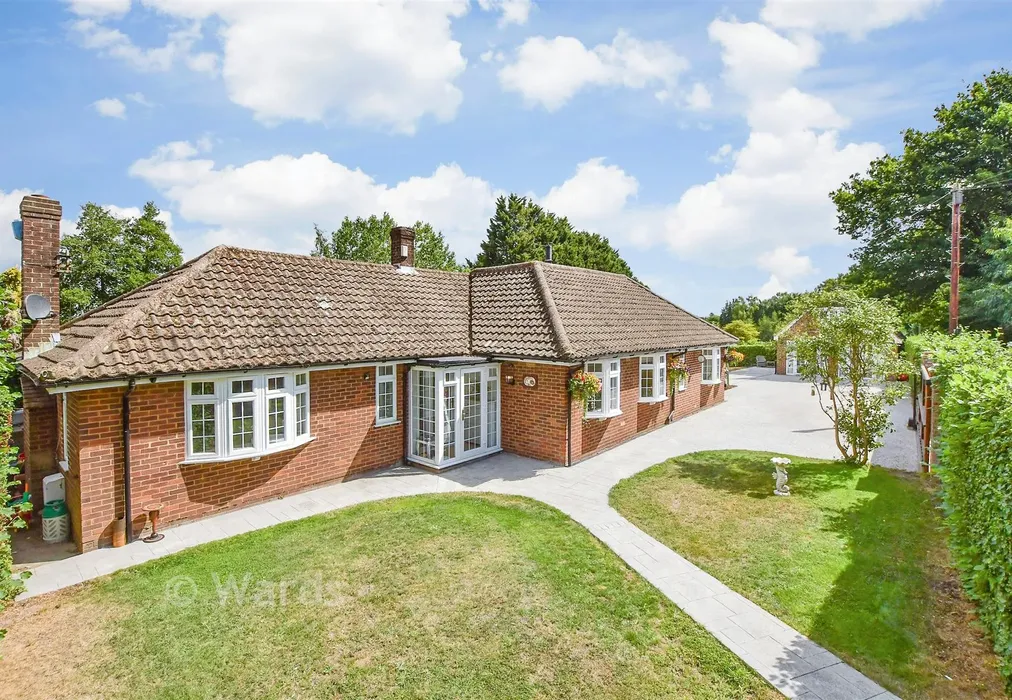 External (Web) - Pleasant Valley Lane, East Farleigh, Kent - Wards of Kent