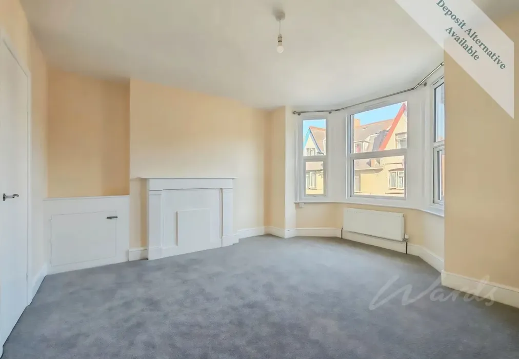bedroom - Black Bull Road Folkestone CT19 - Wards of Kent