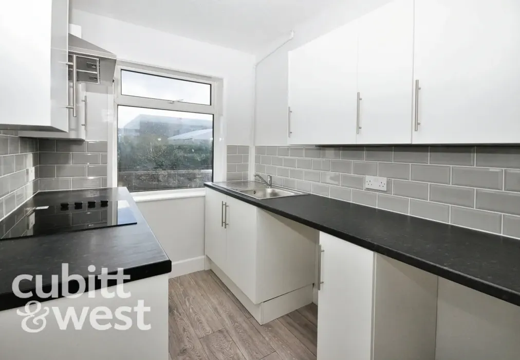  - DEPOSIT ALTERNATIVE AVAILABLE Aylen Road Portsmouth PO3 - Wards of Kent