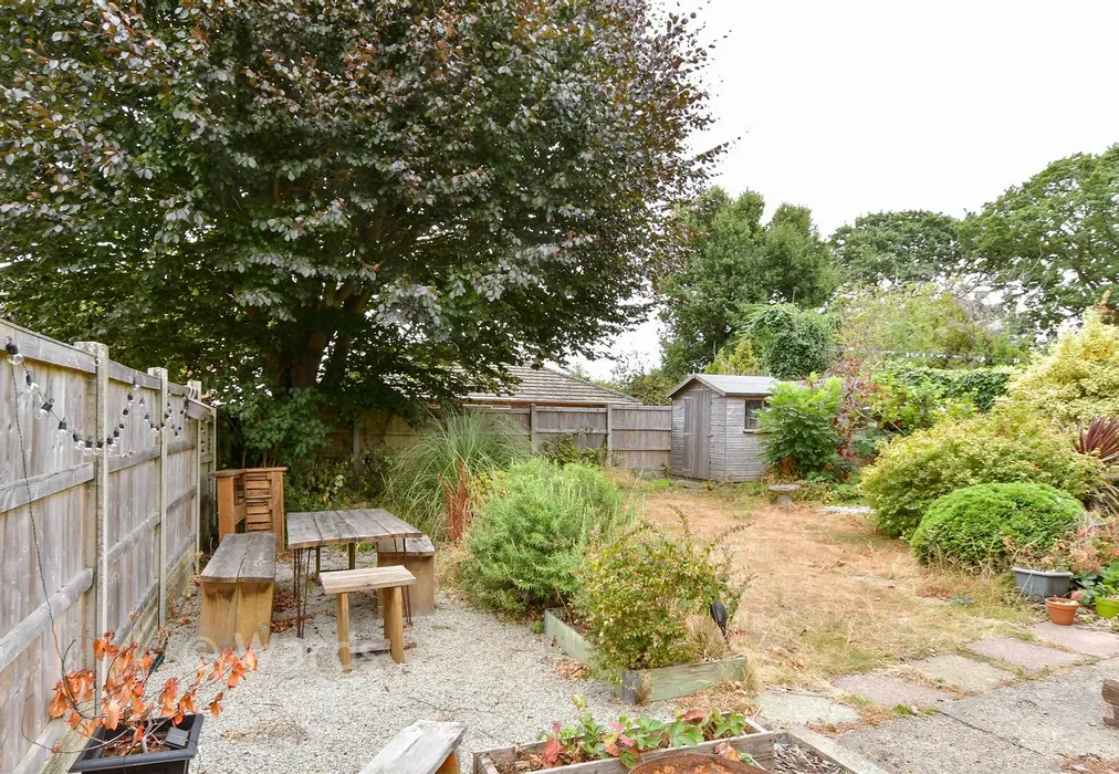 Rear Garden - Tunbury Avenue, Walderslade, Chatham, Kent - Wards of Kent
