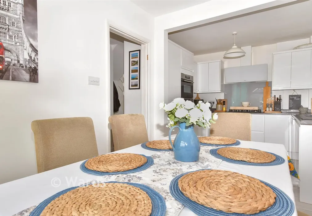 Dining Area - Tunbury Avenue, Walderslade, Chatham, Kent - Wards of Kent