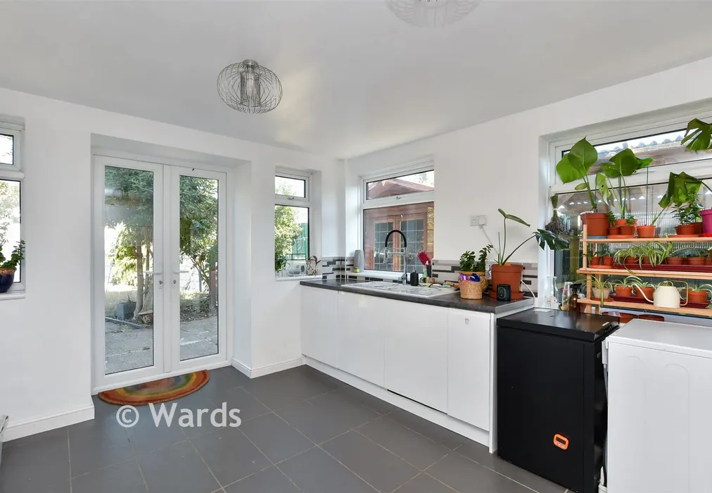 Kitchen - Bursill Crescent, Ramsgate, Kent - Wards of Kent