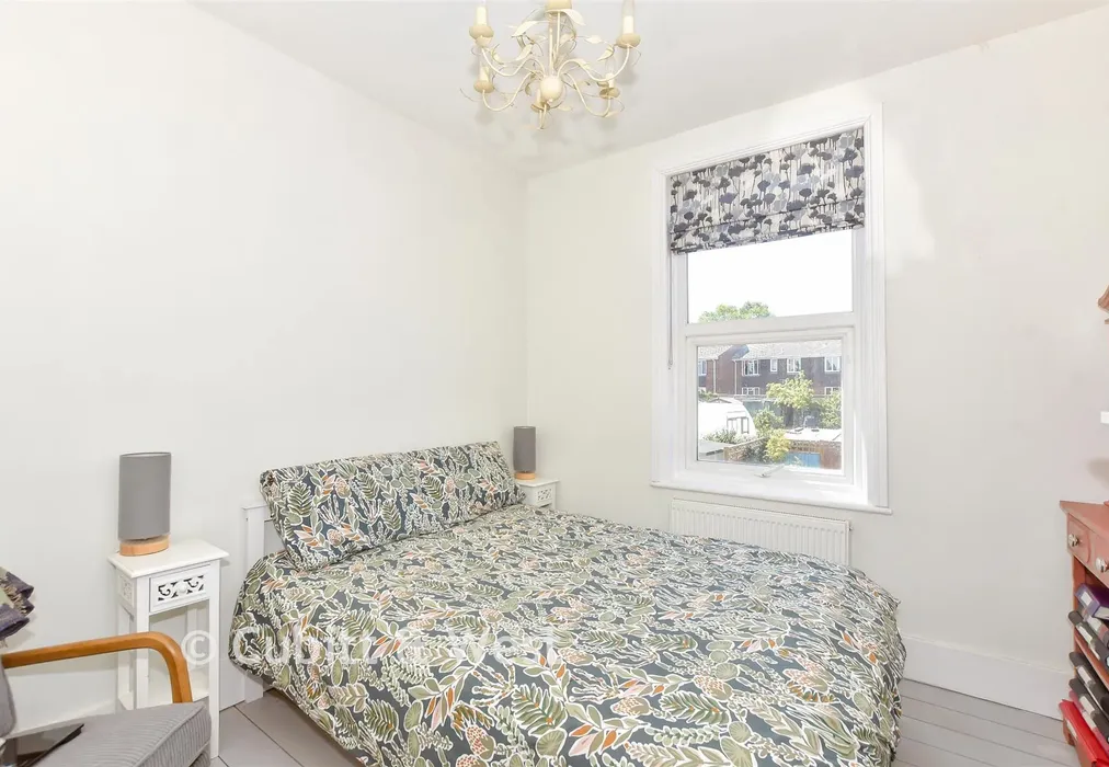 Bedroom 3 - Bridge Road, Emsworth, Hampshire - Wards of Kent