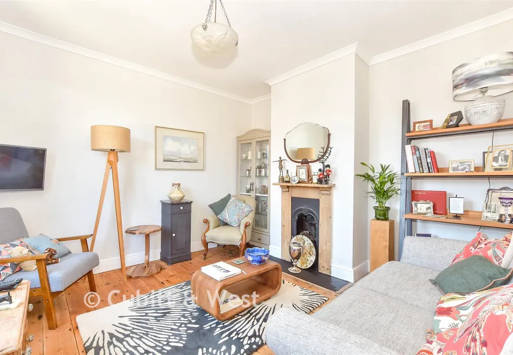 Lounge - Bridge Road, Emsworth, Hampshire - Wards of Kent