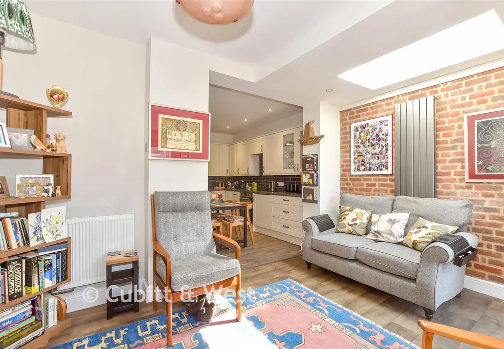 Dining Area - Bridge Road, Emsworth, Hampshire - Wards of Kent