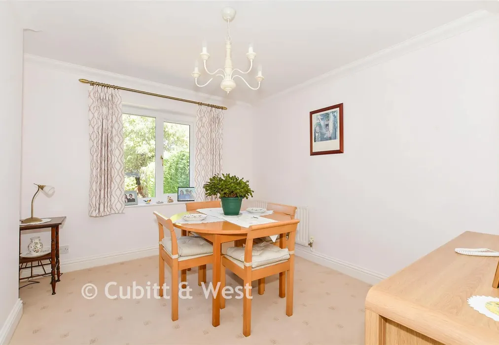 Dining Room - Lime Tree Grove, Shirley, Surrey - Wards of Kent