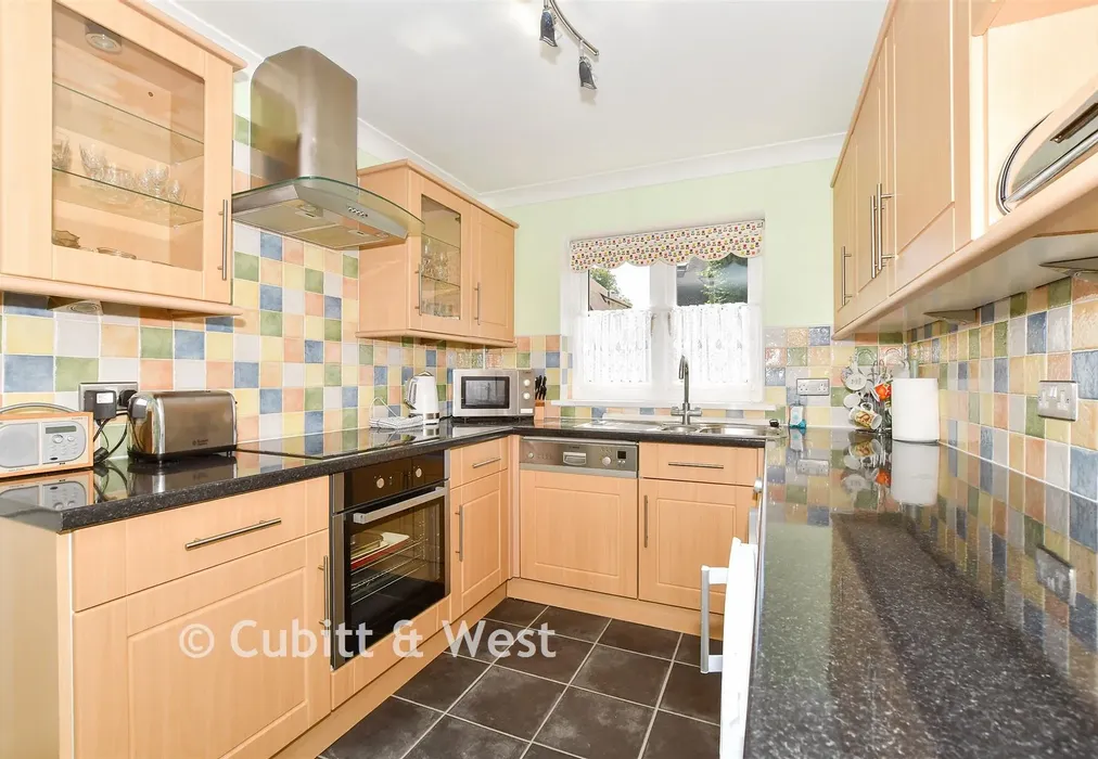 Kitchen/ Breakfast Room - Lime Tree Grove, Shirley, Surrey - Wards of Kent