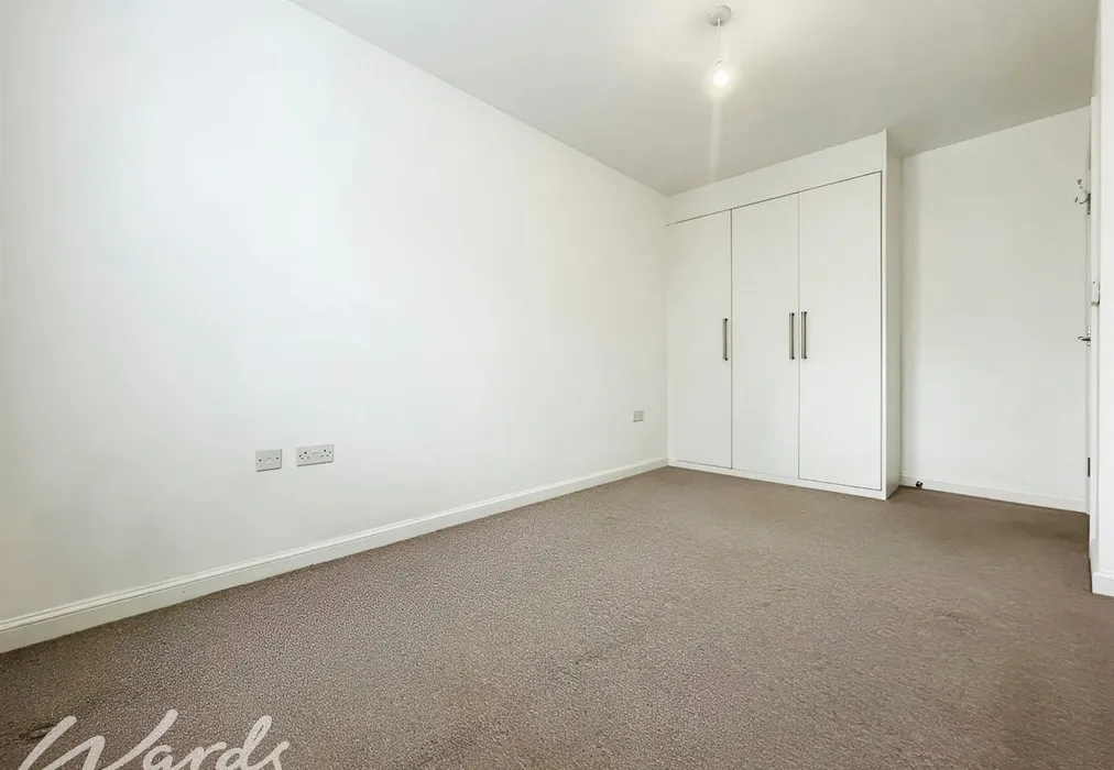 Bed 1 - Redbud Road Tonbridge TN9 - Wards of Kent