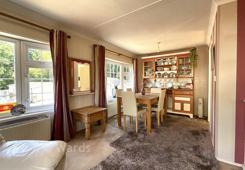 Lounge - East Hill Park, Knatts Valley, Sevenoaks, Kent - Wards of Kent