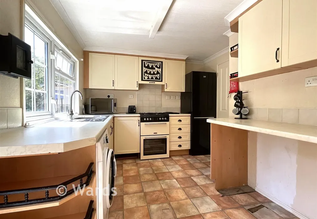 Kitchen - East Hill Park, Knatts Valley, Sevenoaks, Kent - Wards of Kent