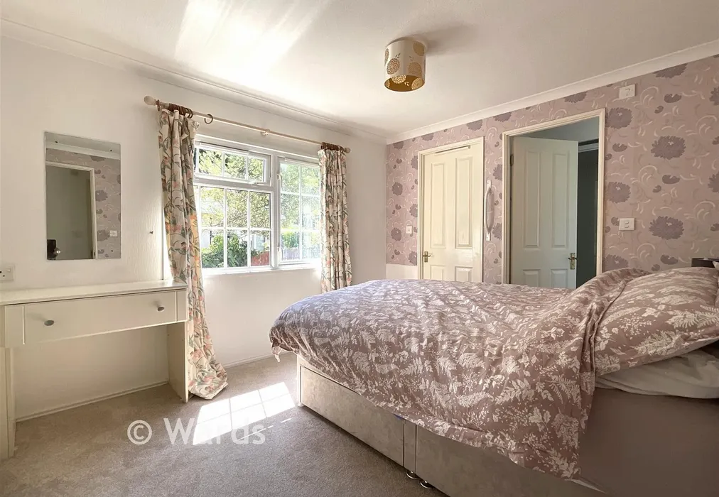 Bedroom One - East Hill Park, Knatts Valley, Sevenoaks, Kent - Wards of Kent