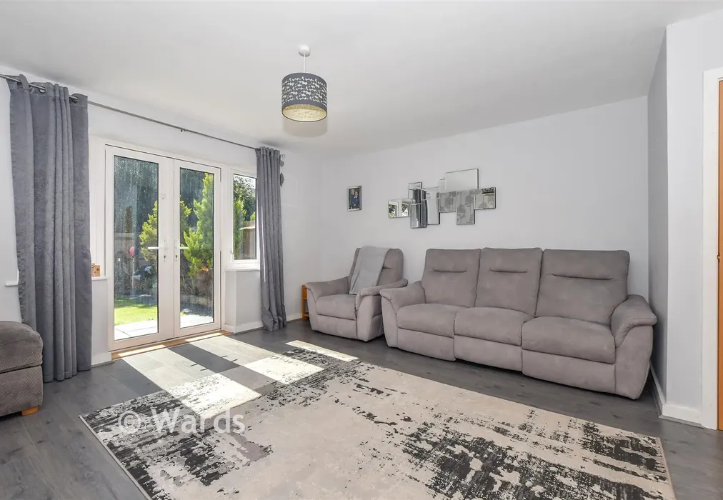 Lounge - The Weavers, Headcorn, Ashford, Kent - Wards of Kent