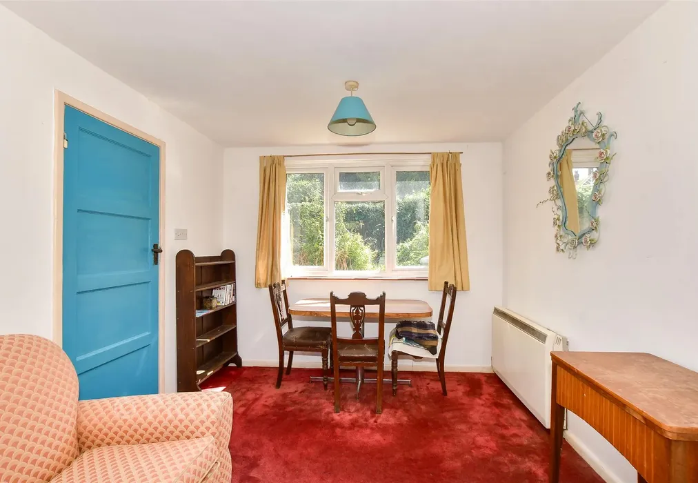 Lounge - Spindlers Road, Ventnor, Isle of Wight - Wards of Kent