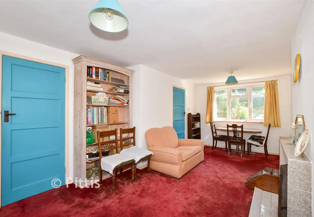 Lounge - Spindlers Road, Ventnor, Isle of Wight - Wards of Kent