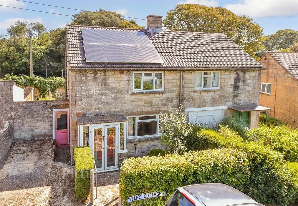 External (Brochure) - Spindlers Road, Ventnor, Isle of Wight - Wards of Kent