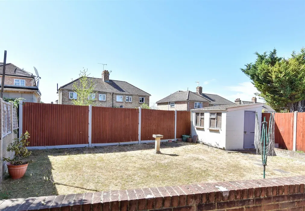 Rear Garden - Dickens Road, Rochester, Kent - Wards of Kent