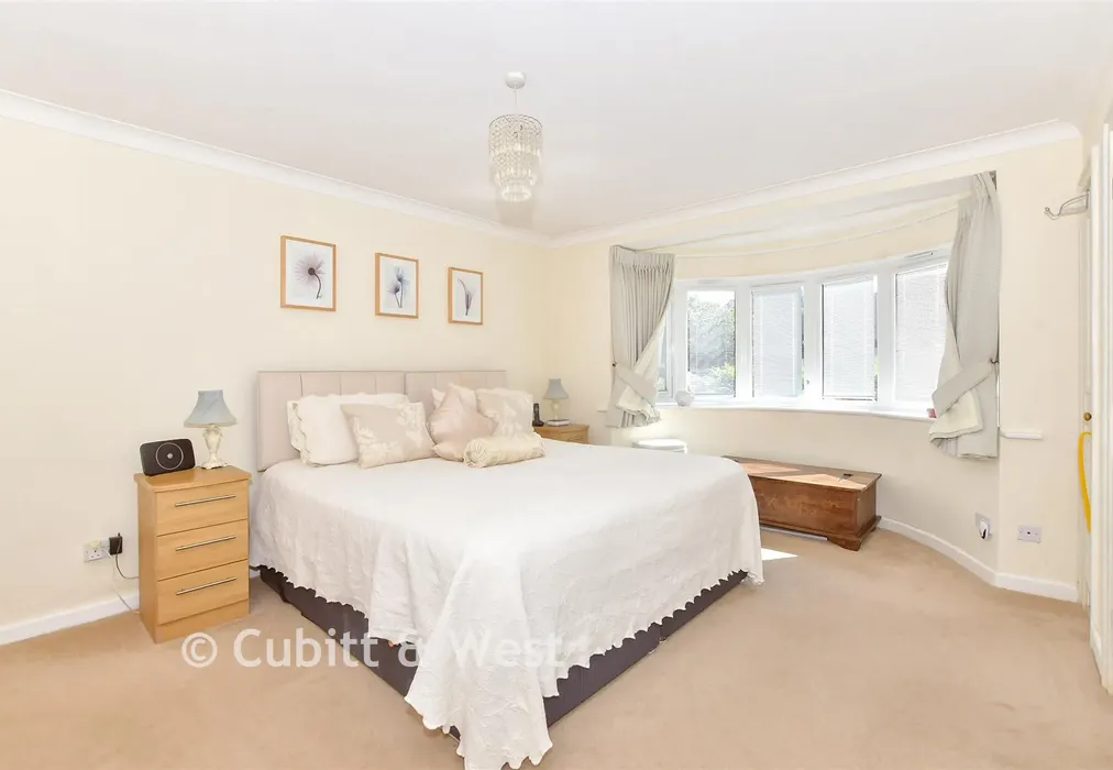 Bedroom 1 - Fosters Close, East Preston, West Sussex - Wards of Kent
