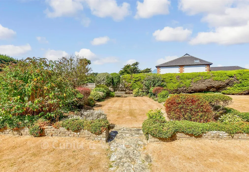 Communal Gardens - Fosters Close, East Preston, West Sussex - Wards of Kent