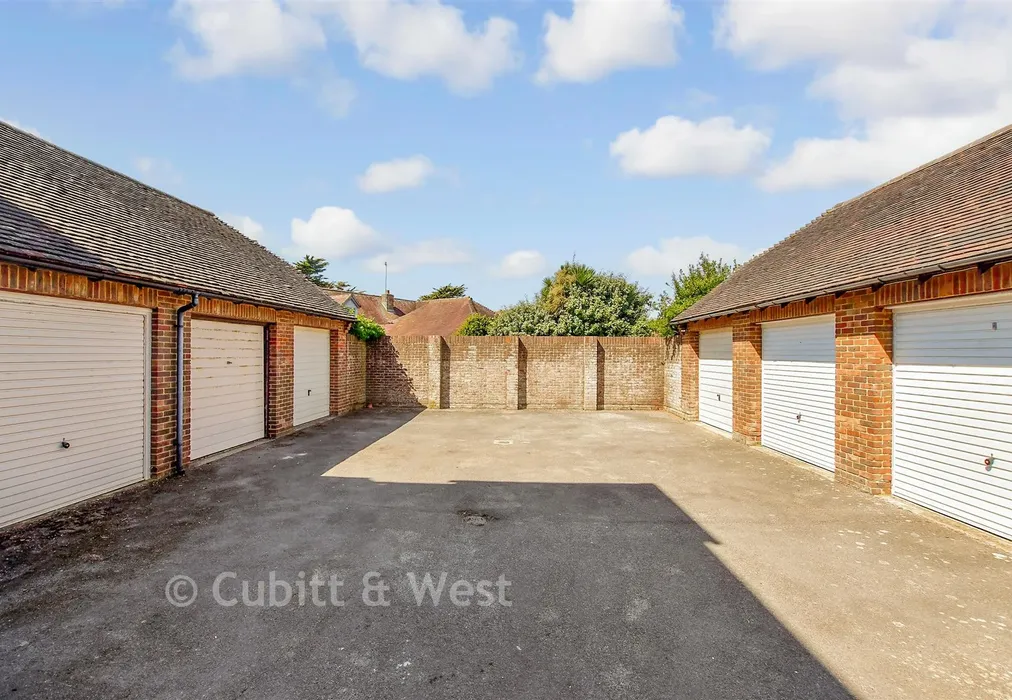 Garage - Fosters Close, East Preston, West Sussex - Wards of Kent