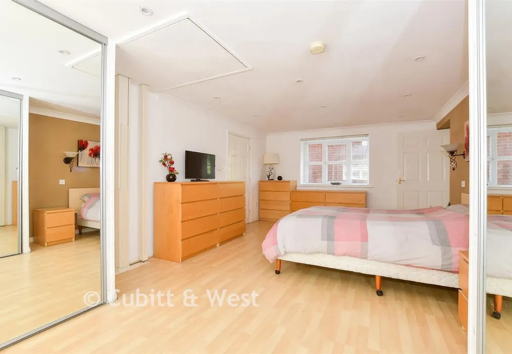 Bedroom 1 - Hazel Close, Southwater, Horsham, West Sussex - Wards of Kent