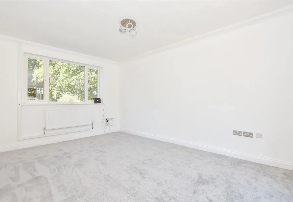 Lounge - Beaufighter Road, West Malling, Kent - Wards of Kent