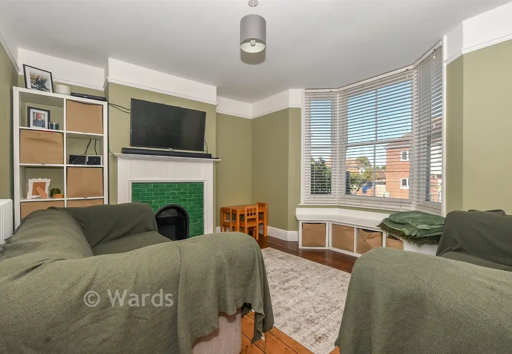 Lounge - Mabledon Avenue, Ashford, Kent - Wards of Kent