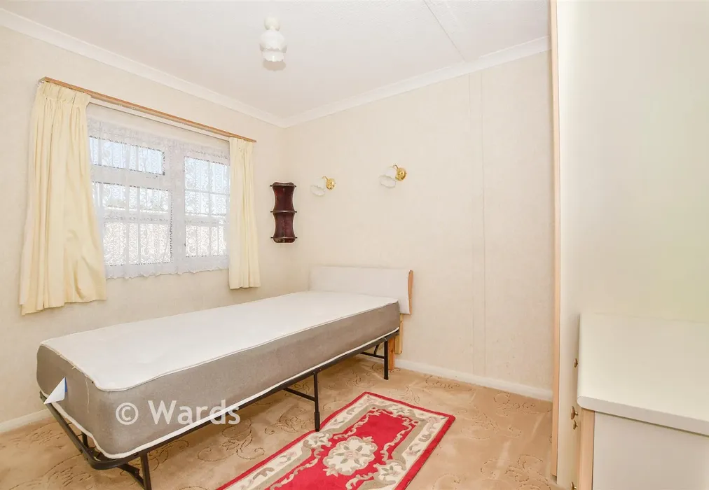 Bedroom 2 - Forstal Lane, Harrietsham, Maidstone, Kent - Wards of Kent