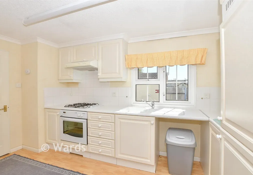 Kitchen/Diner - Forstal Lane, Harrietsham, Maidstone, Kent - Wards of Kent