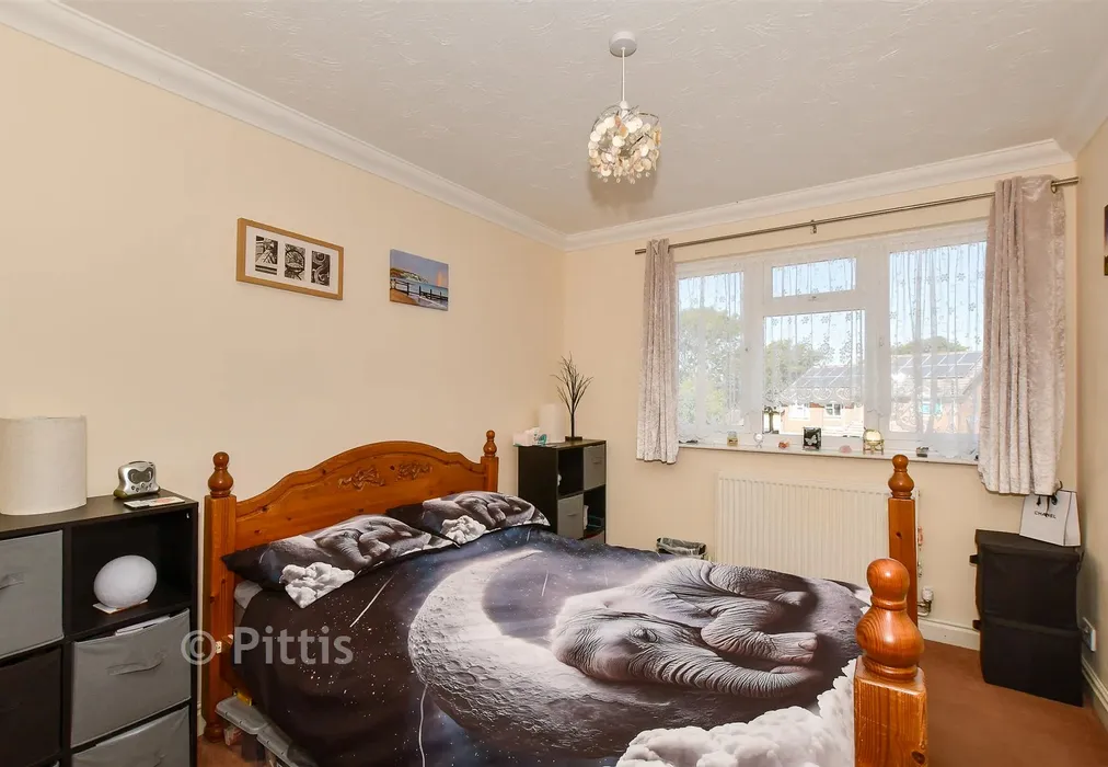 Bedroom 1 - Salisbury Way, Sandown, Isle of Wight - Wards of Kent