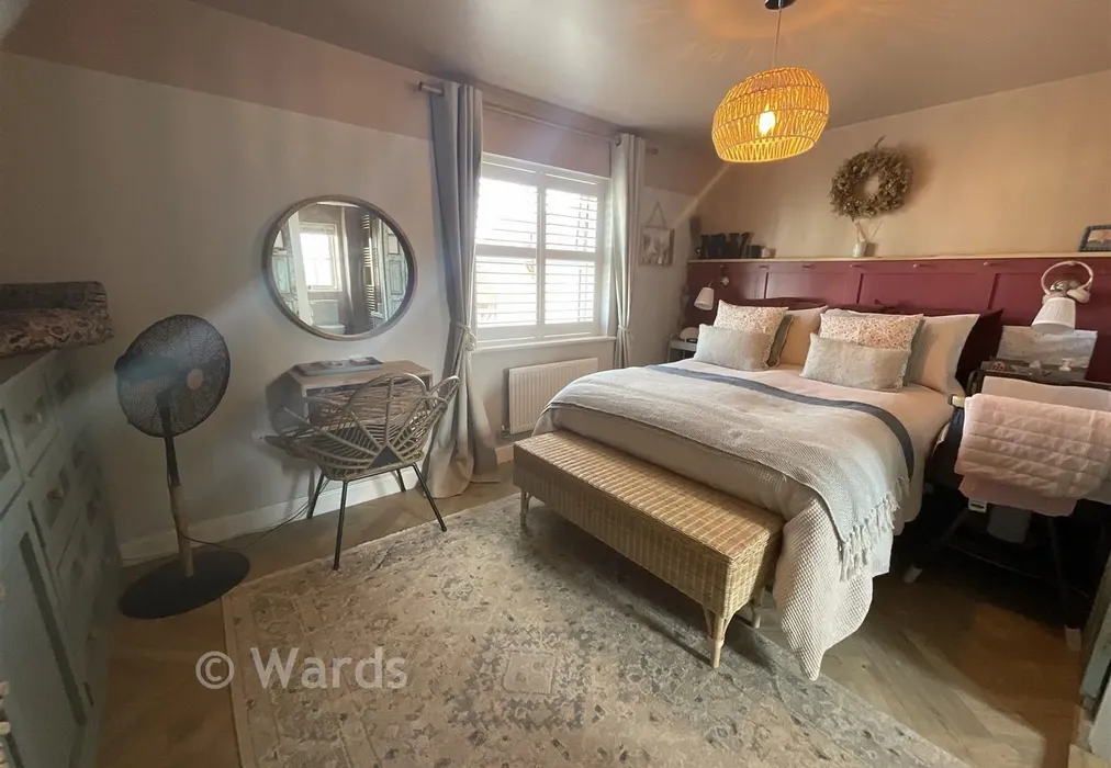 Bedroom 1 - Nickolls Road, Hythe, Kent - Wards of Kent