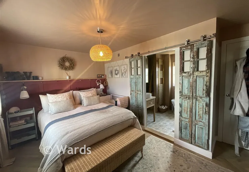 Bedroom 1 - Nickolls Road, Hythe, Kent - Wards of Kent