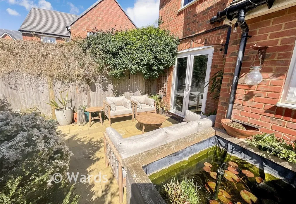 Garden - Nickolls Road, Hythe, Kent - Wards of Kent