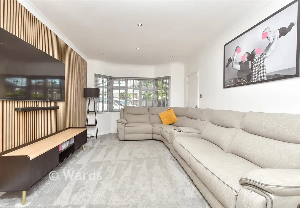 Lounge - Galena Close, Sittingbourne, Kent - Wards of Kent