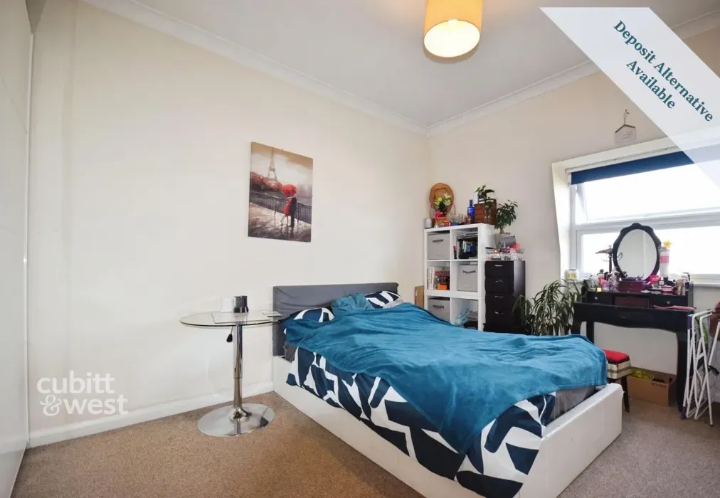12 Goodwood Court... - The Steyne Bognor Regis PO21 - Wards of Kent