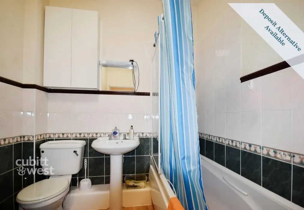 12 Goodwood Court... - The Steyne Bognor Regis PO21 - Wards of Kent
