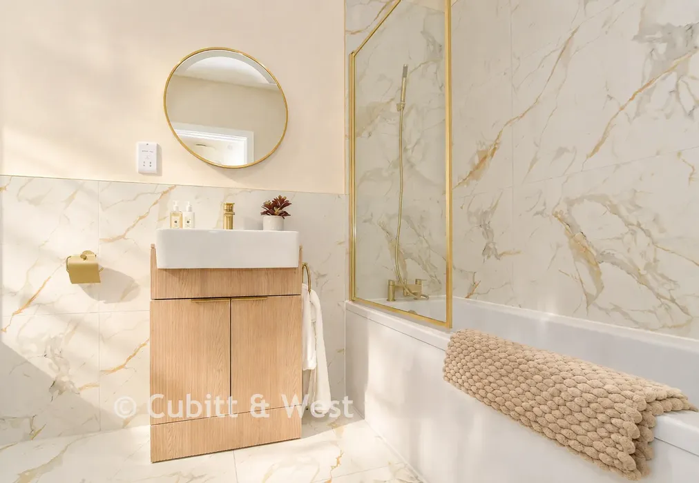Bathroom Show Home - Coppice Hill, Coppice Hanger, Pulborough, West Sussex - Wards of Kent