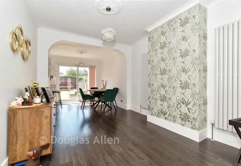 Dining Area - Milton Avenue, Havering, Essex - Wards of Kent