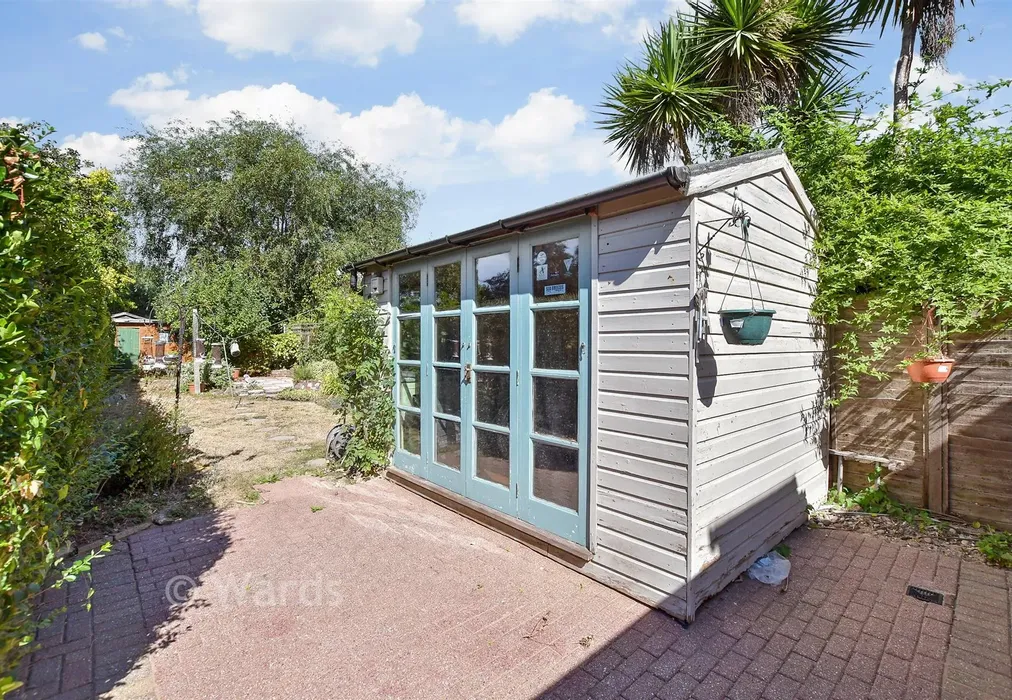 Workshop/Outbuildings - St. Nicholas Road, Littlestone, New Romney, Kent - Wards of Kent