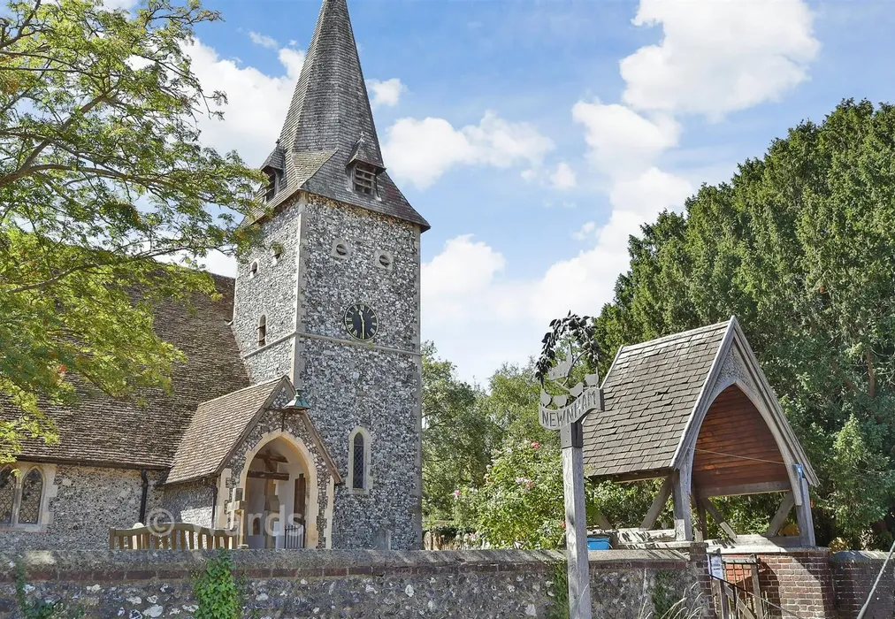 Street View - The Street, Newnham, Kent - Wards of Kent